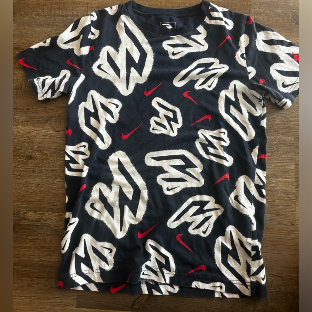 Boys Nike shirt